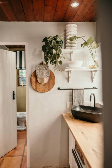 Classic Greyton Cottage For Two Bagian luar foto